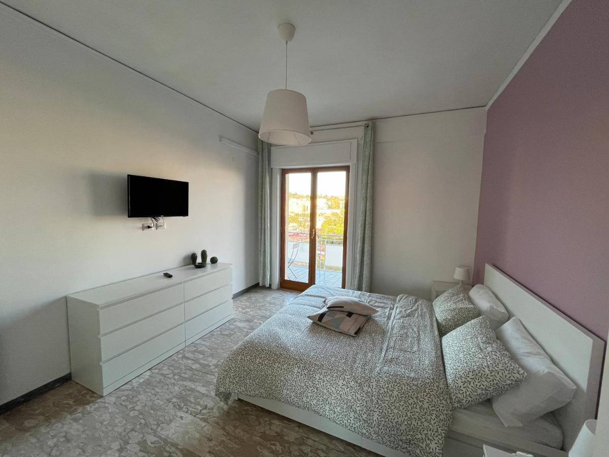 Balcony House Apartment Наполи Екстериор снимка